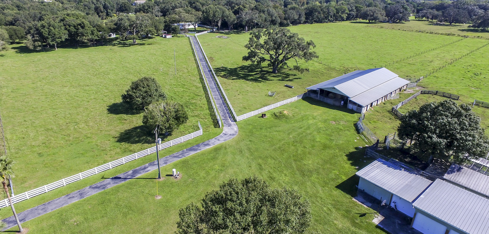 Ranches - aerial photo of a ranch